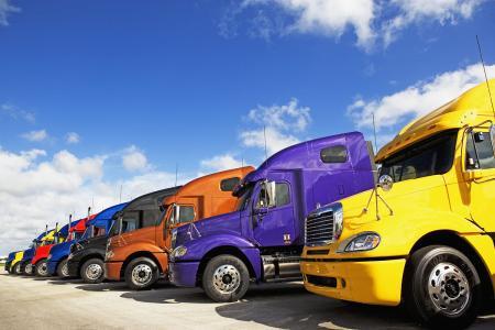貨運汽車能辦非營運嗎？貨運代理行業需注意的法規解讀